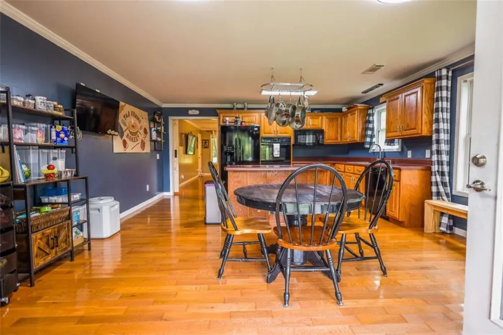 221 Chigger Ridge Road Carnesville, GA 30521