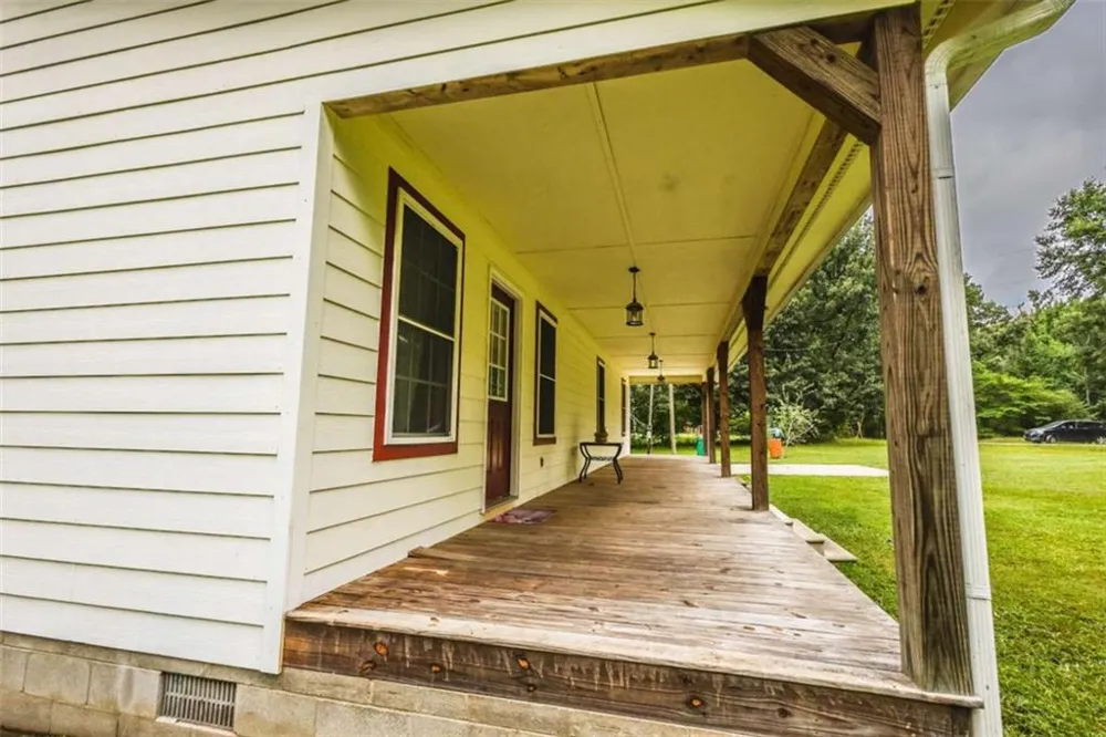 221 Chigger Ridge Road Carnesville, GA 30521