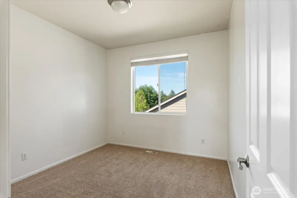6908 288th Street NW Stanwood, WA 98292