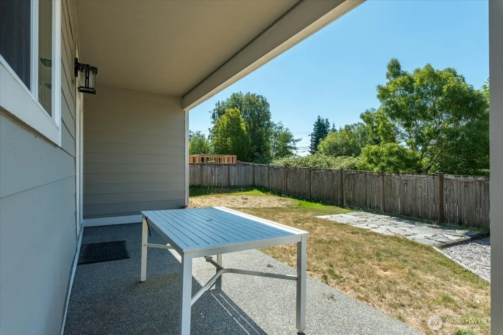 6908 288th Street NW Stanwood, WA 98292