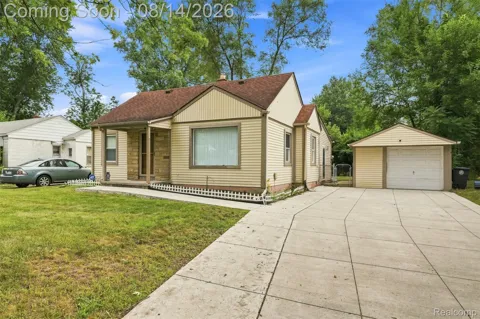 19346 Angling Street