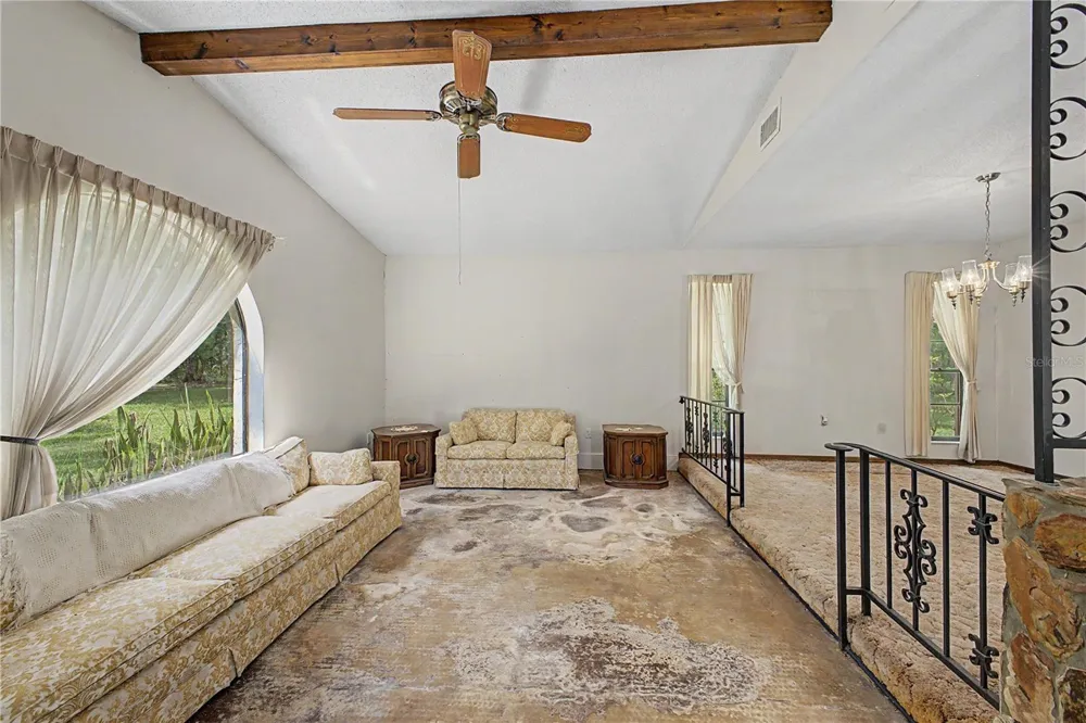 18255 LAKE LINDSEY ROAD Brooksville, FL 34601