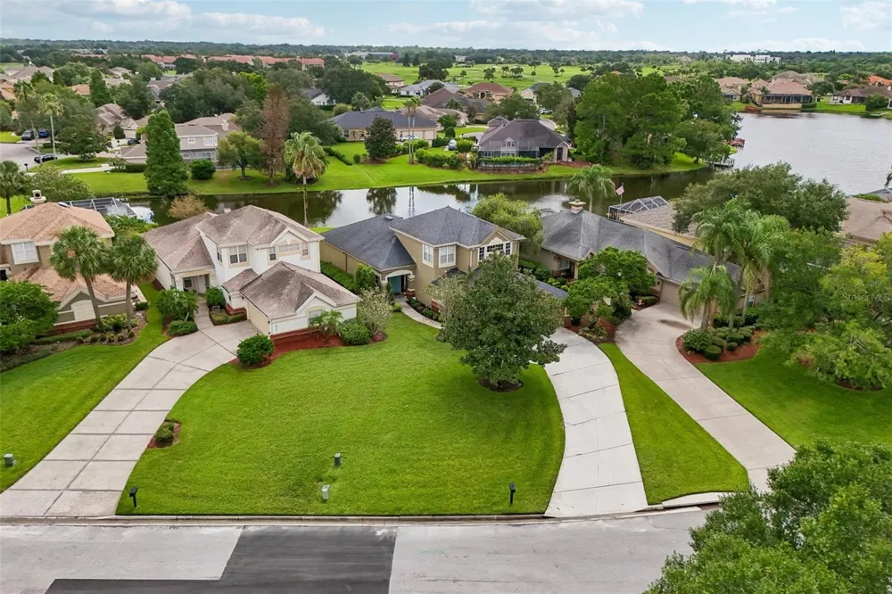 3050 SHOAL CREEK VILLAGE DRIVE Lakeland, FL 33803