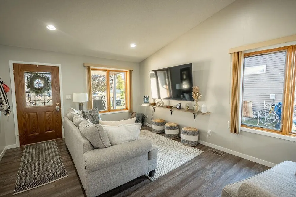 1105 Southwood Drive Dilworth, MN 56529