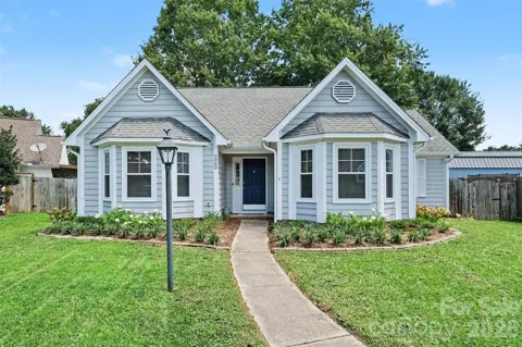 5002 Morning Dew Lane