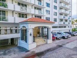 9195 Collins Ave #512 Surfside, FL 33154