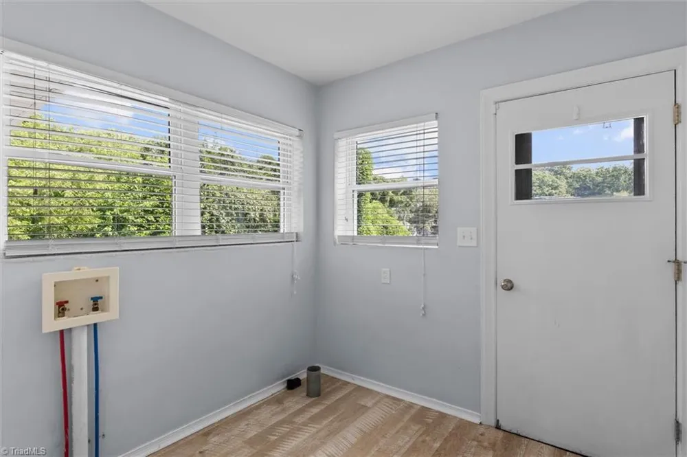 124 Orchard Street Mount Airy, NC 27030