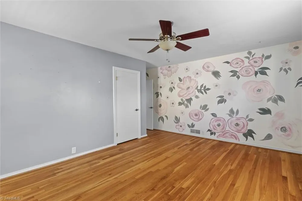 124 Orchard Street Mount Airy, NC 27030