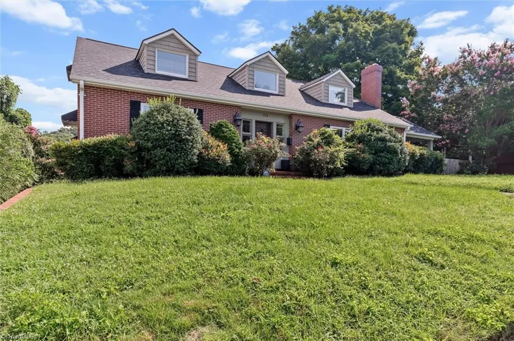 124 Orchard Street Mount Airy, NC 27030