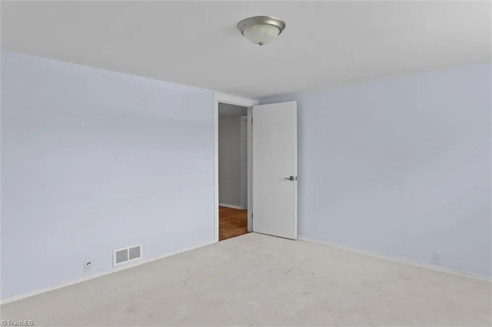 124 Orchard Street Mount Airy, NC 27030