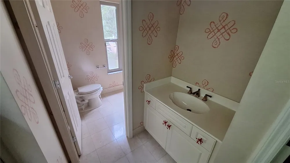 2210 SE LAUREL RUN DRIVE ocala, FL 34471
