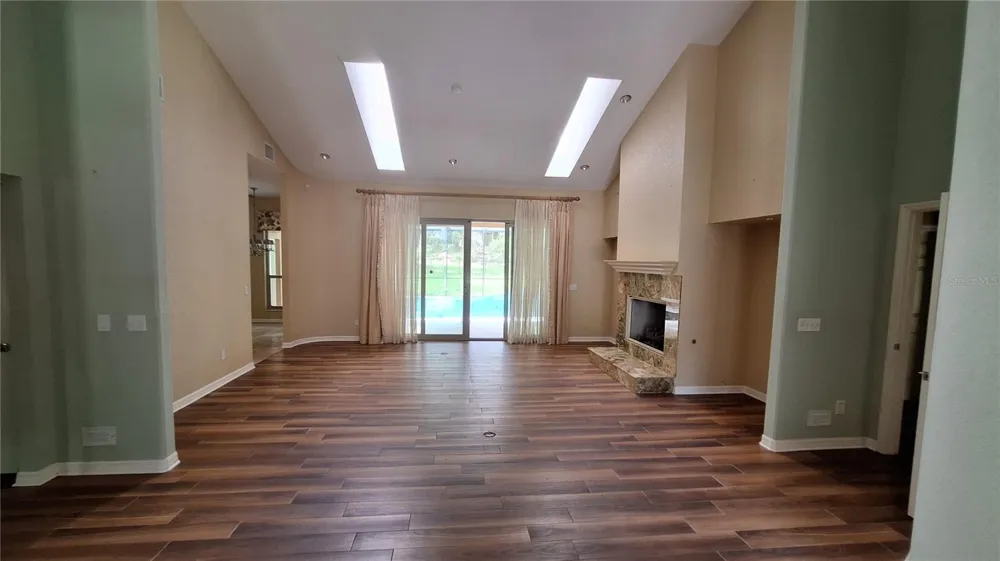 2210 SE LAUREL RUN DRIVE ocala, FL 34471