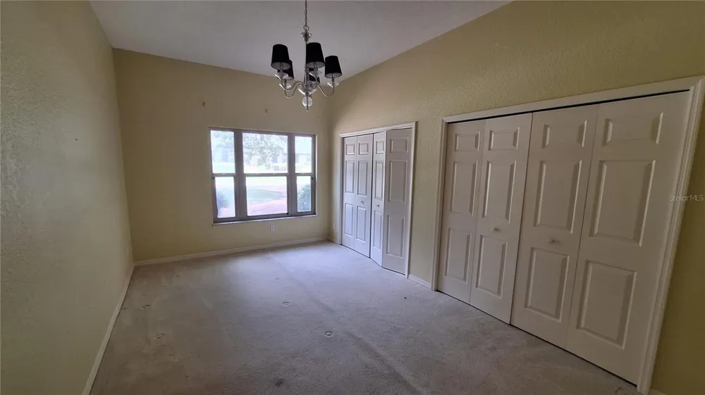 2210 SE LAUREL RUN DRIVE ocala, FL 34471
