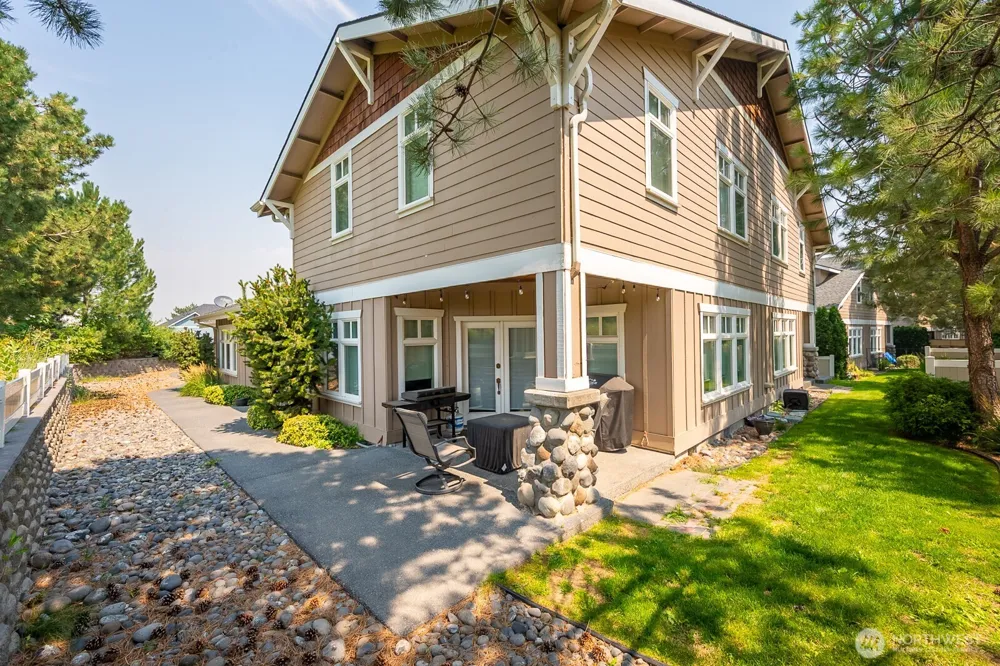 6335 Murray Way NE #B Moses Lake, WA 98837