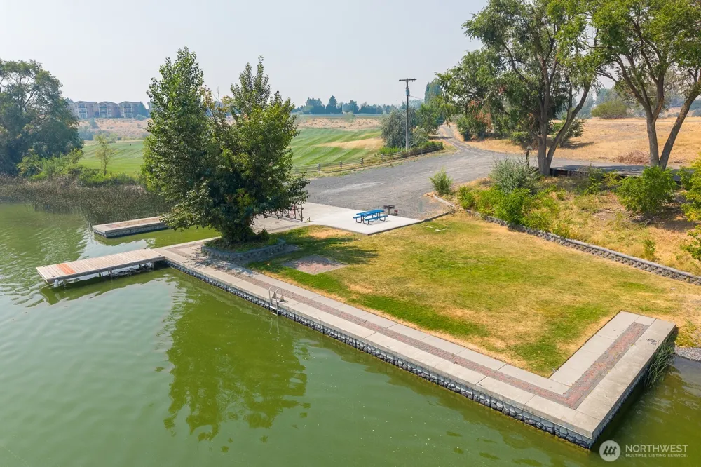 6335 Murray Way NE #B Moses Lake, WA 98837