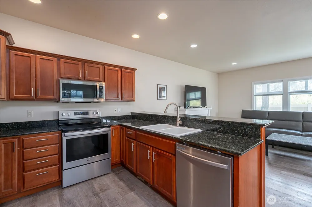 6335 Murray Way NE #B Moses Lake, WA 98837