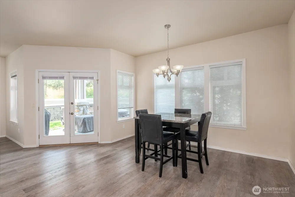 6335 Murray Way NE #B Moses Lake, WA 98837