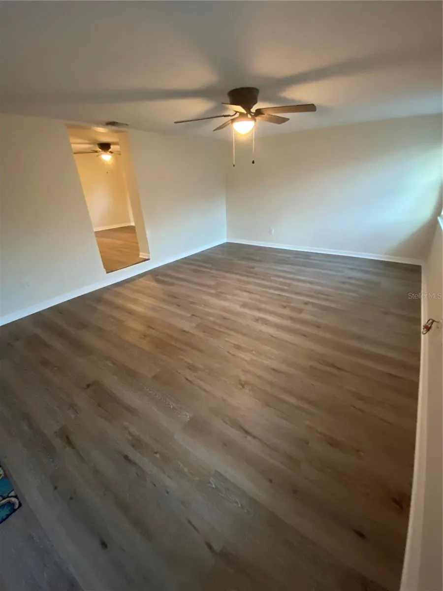 803 E HAZZARD AVENUE Eustis, FL 32726