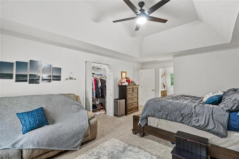 165 Hayes Circle Rex, GA 30273