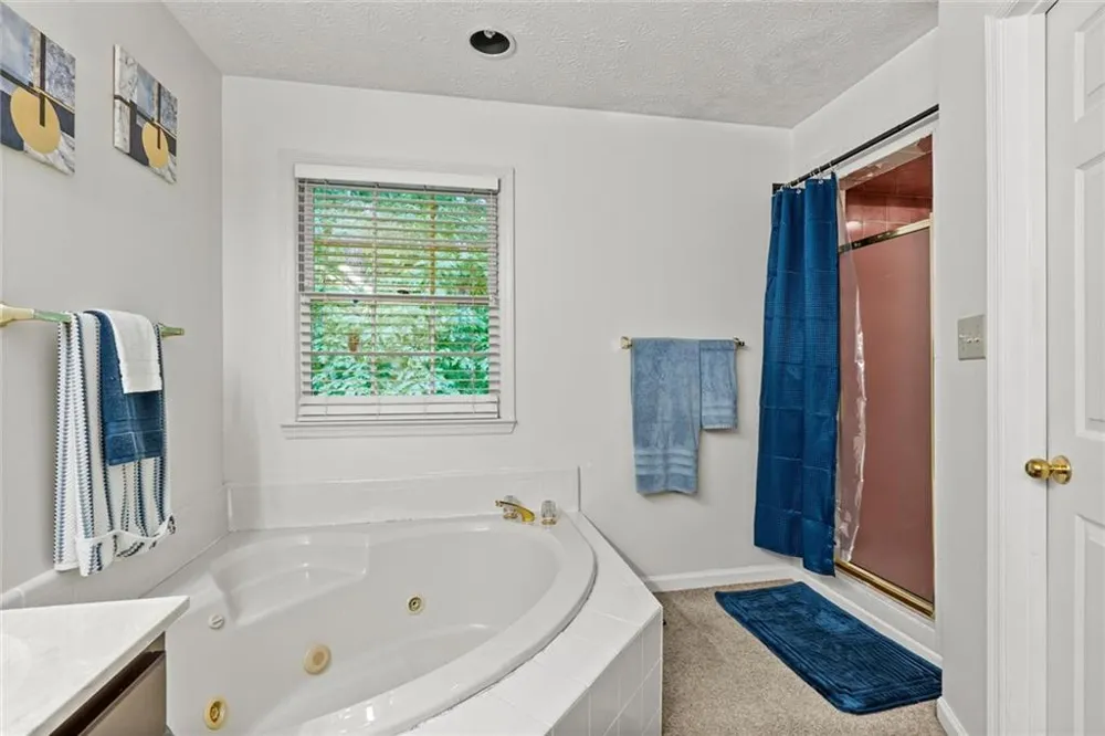165 Hayes Circle Rex, GA 30273