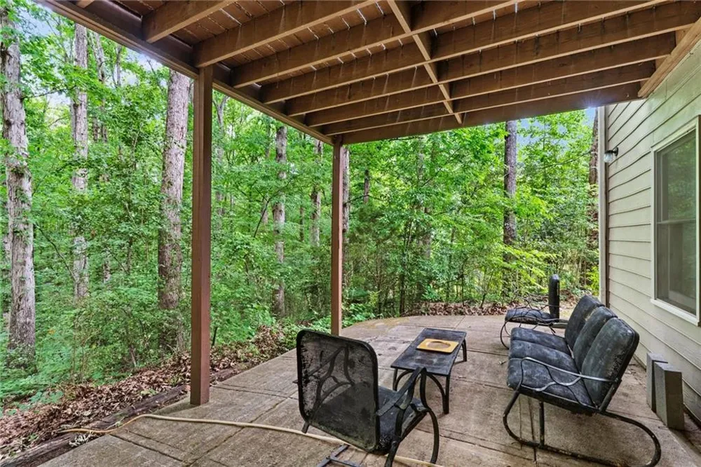 165 Hayes Circle Rex, GA 30273