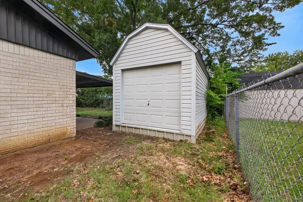 5205 Cloyce Court North Richland Hills, TX 76180