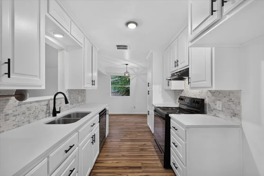 5205 Cloyce Court North Richland Hills, TX 76180