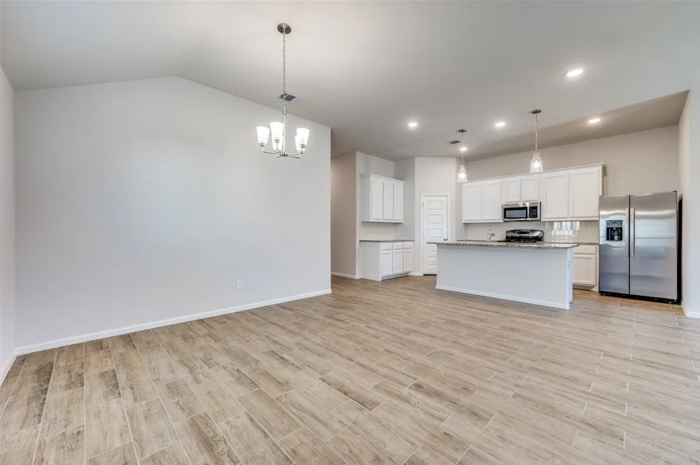 6445 Auburn Dale Road Pilot Point, TX 76258