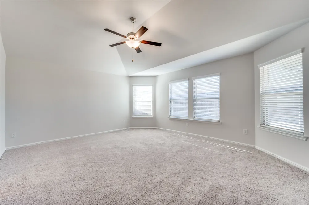6445 Auburn Dale Road Pilot Point, TX 76258
