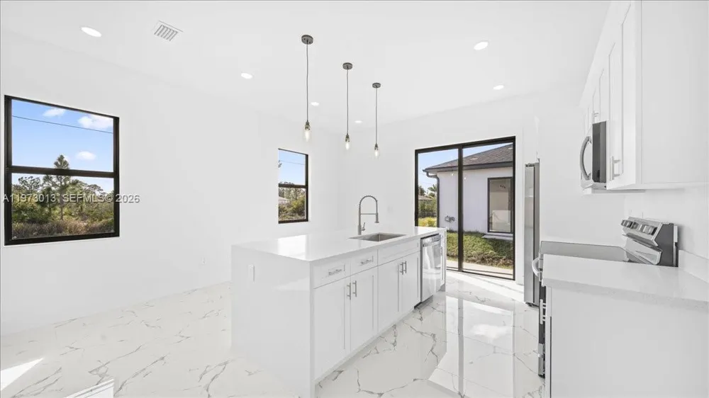 1143 BARFIELD ST E Lehigh Acres, FL 33974