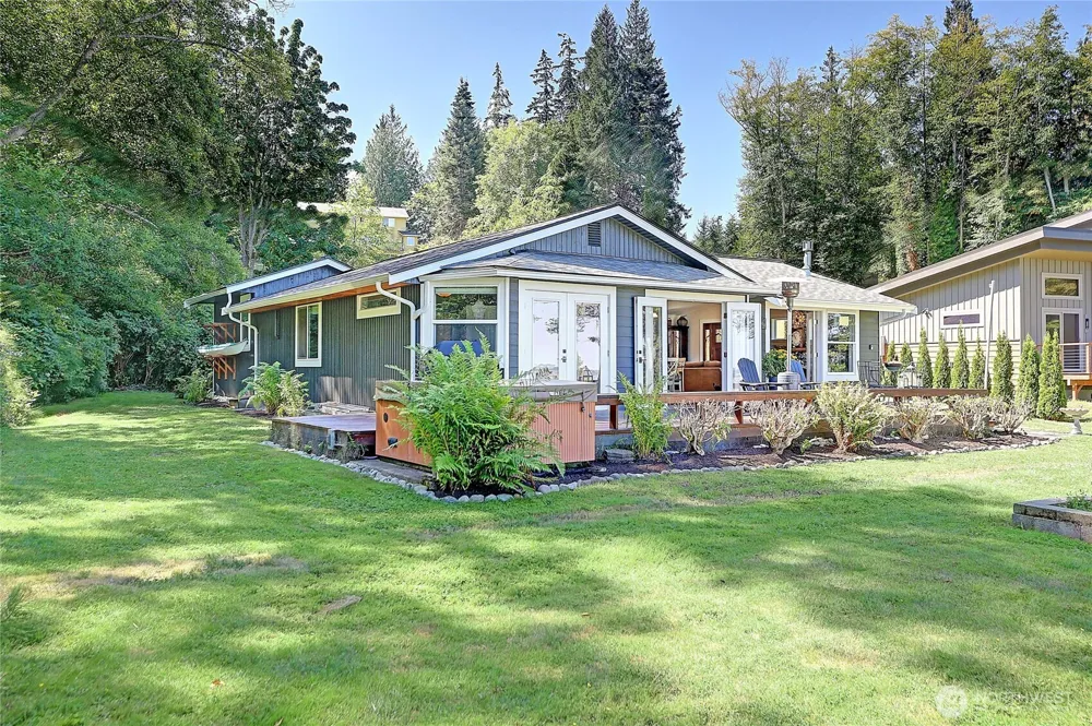 610 Maple Heights Road Camano Island, WA 98282