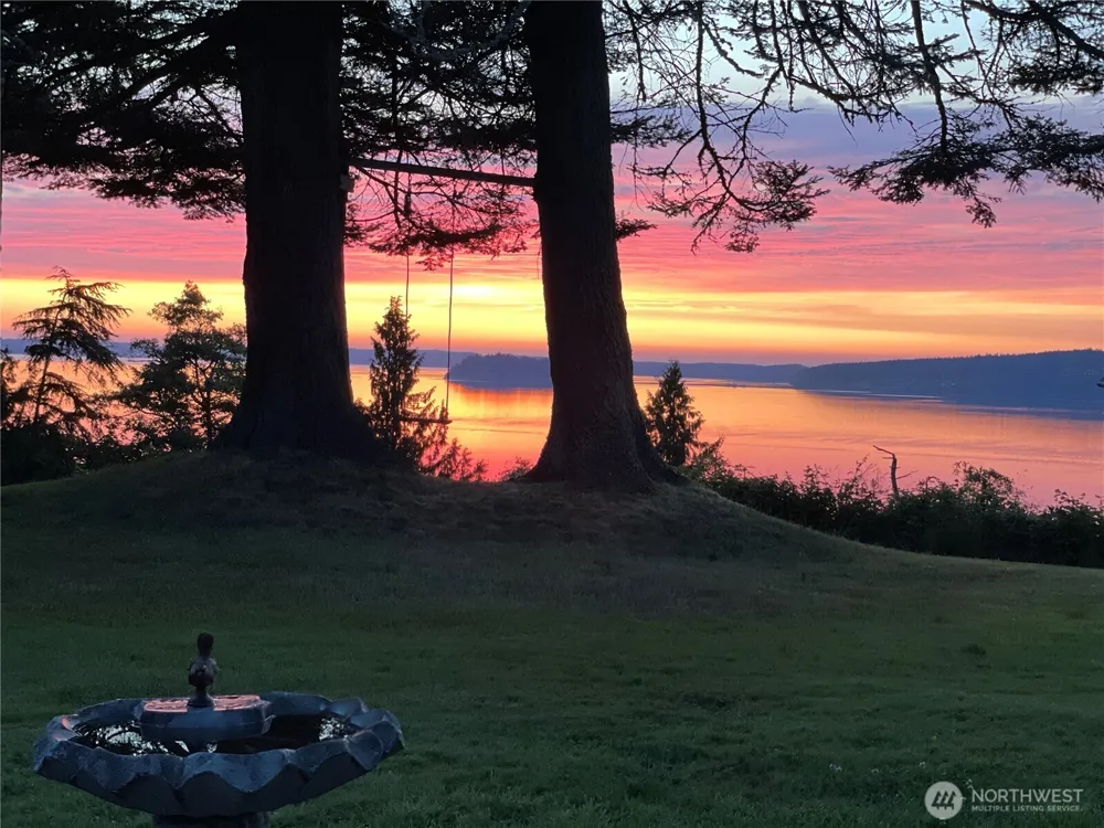 610 Maple Heights Road Camano Island, WA 98282