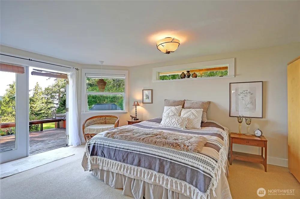 610 Maple Heights Road Camano Island, WA 98282