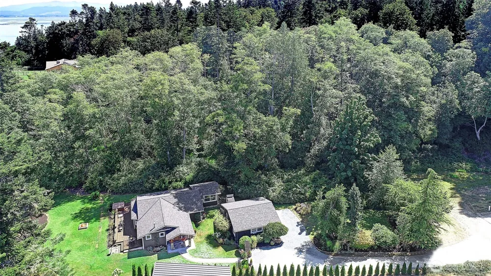 610 Maple Heights Road Camano Island, WA 98282