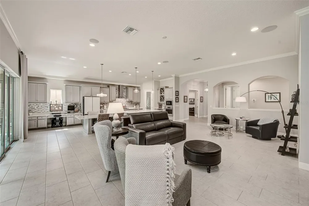 6916 NEOPOLITAN COURT Apollo Beach, FL 33572