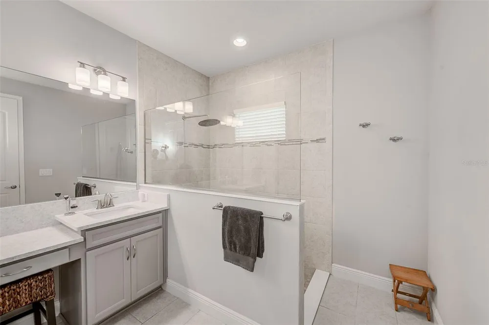 6916 NEOPOLITAN COURT Apollo Beach, FL 33572