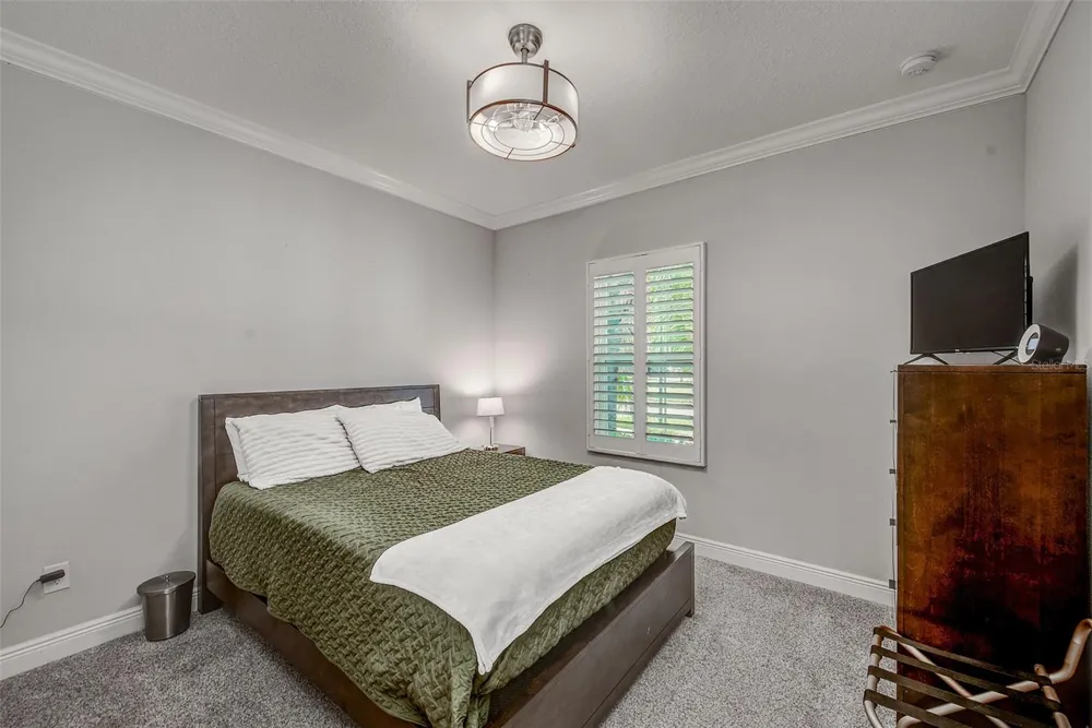 6916 NEOPOLITAN COURT Apollo Beach, FL 33572