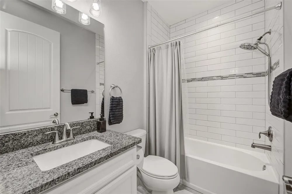 6916 NEOPOLITAN COURT Apollo Beach, FL 33572