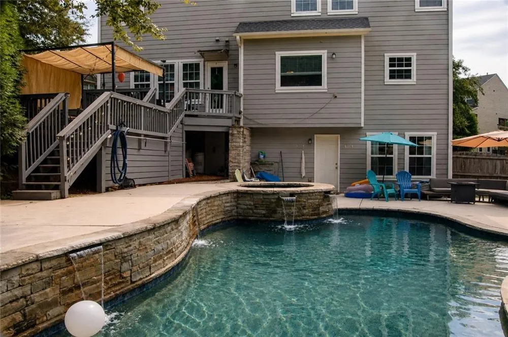 6605 Grove crossing ct Court Cumming, GA 30028