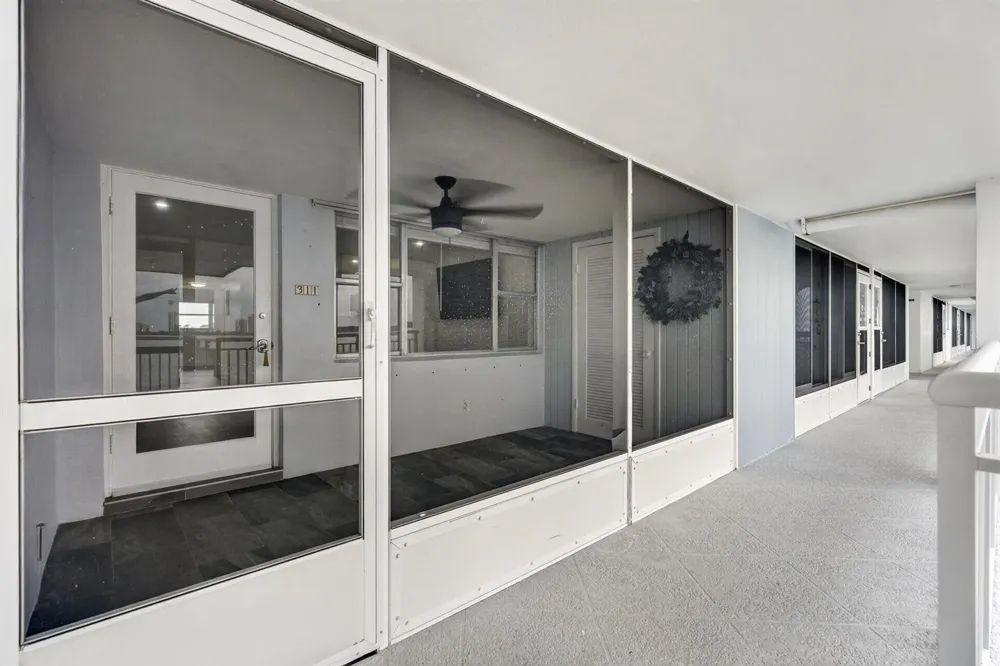 100 SHORE COURT #311 North Palm Beach, FL 33408