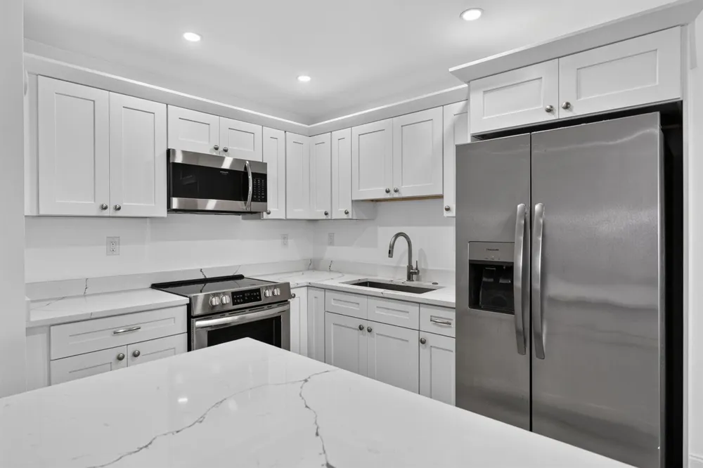 100 SHORE COURT #311 North Palm Beach, FL 33408