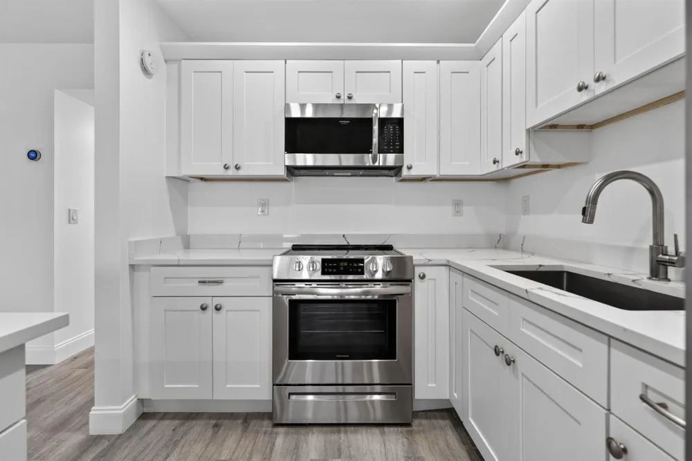 100 SHORE COURT #311 North Palm Beach, FL 33408