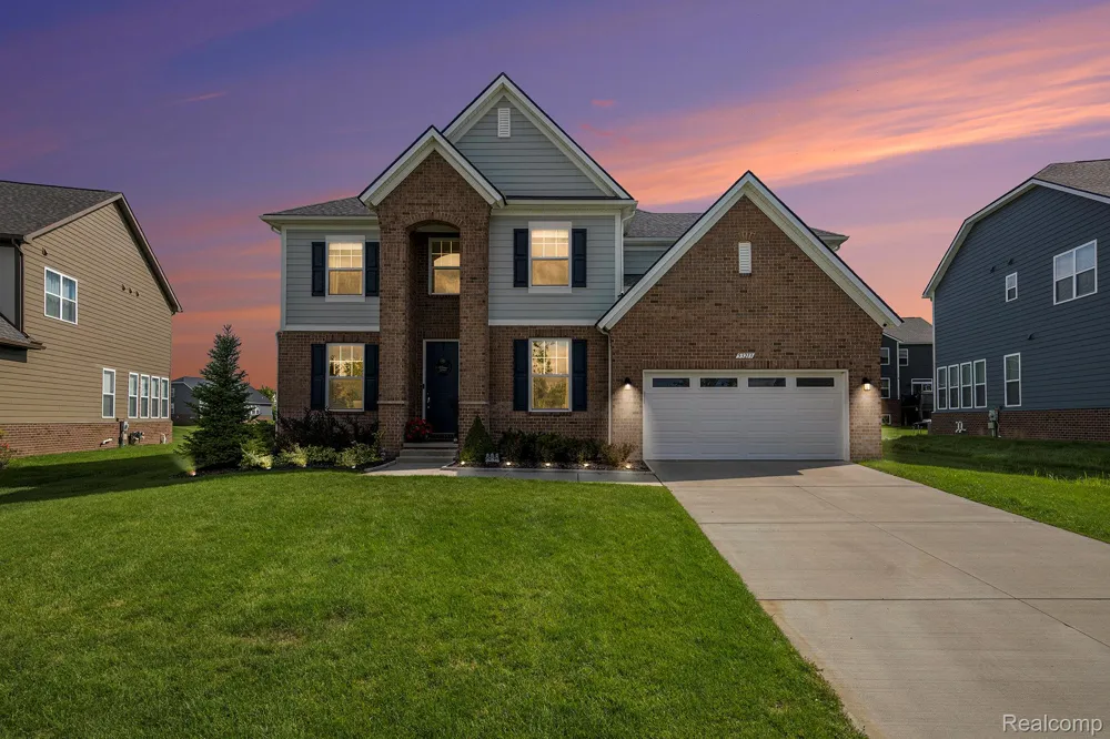 53213 Bay Laurel Lane Lyon Charter Township, MI 48178