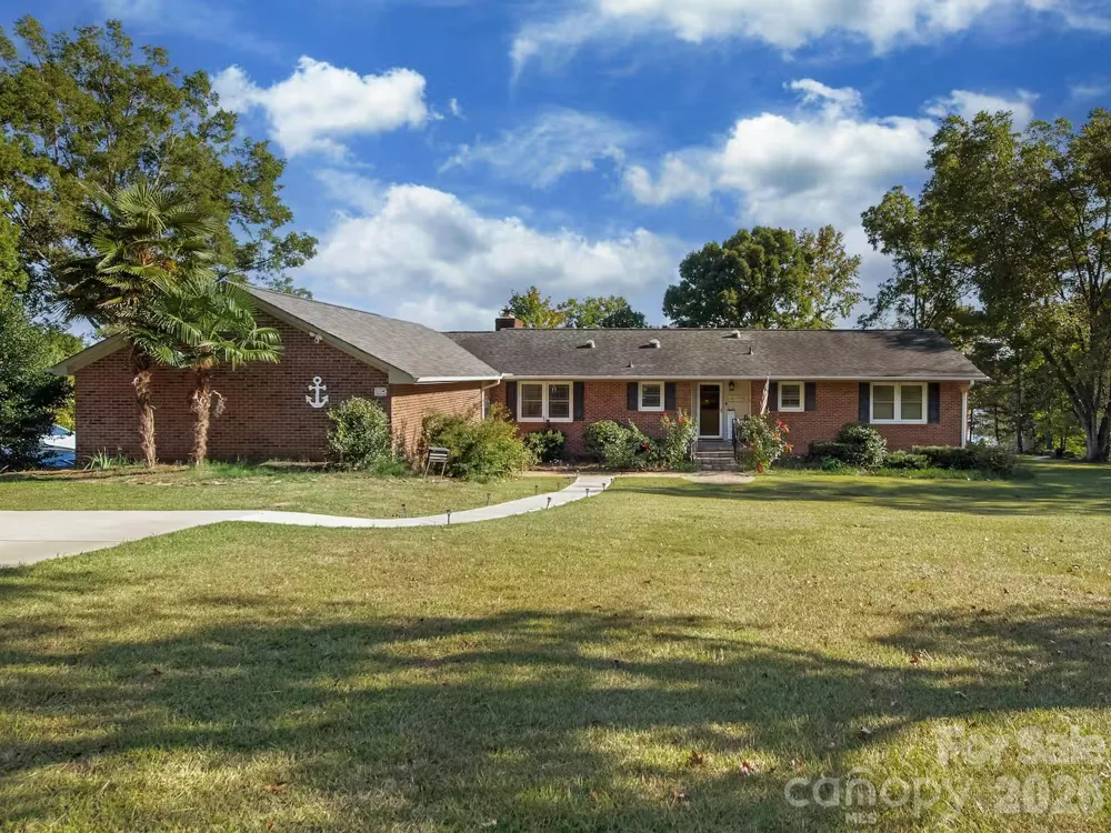 1475 Riverview Circle Fort Lawn, SC 29714