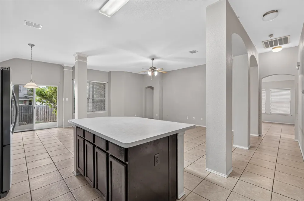 419 Red Sage Lane Duncanville, TX 75137