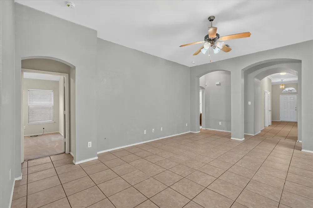 419 Red Sage Lane Duncanville, TX 75137