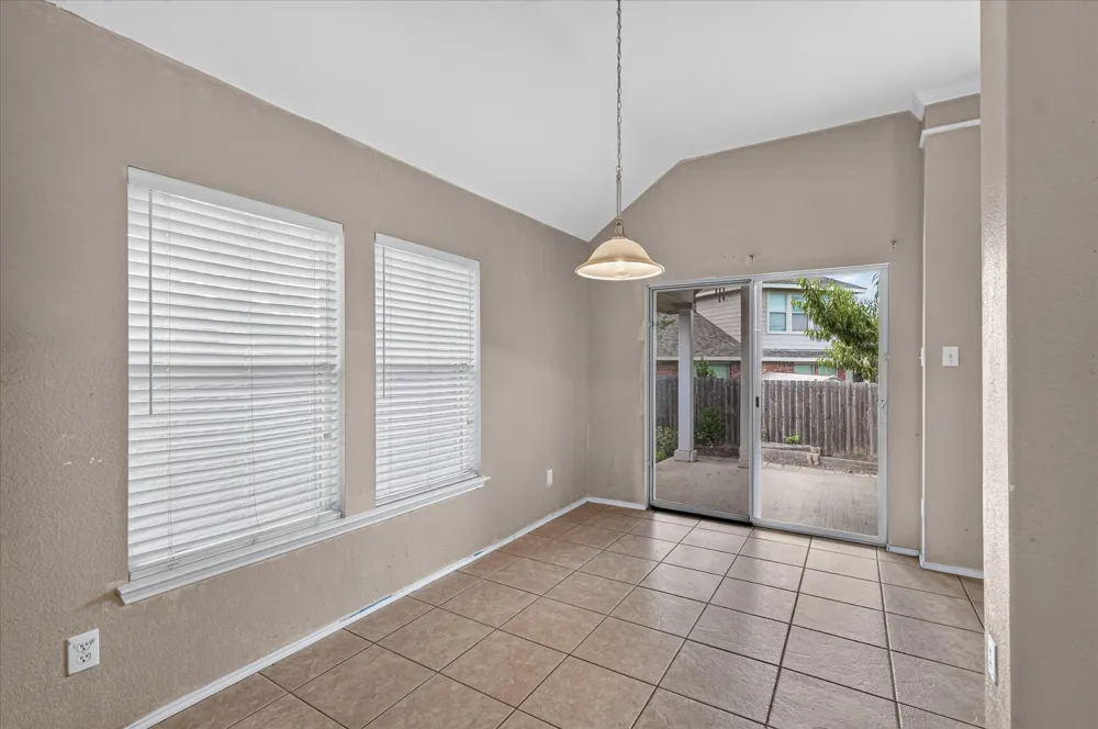 419 Red Sage Lane Duncanville, TX 75137
