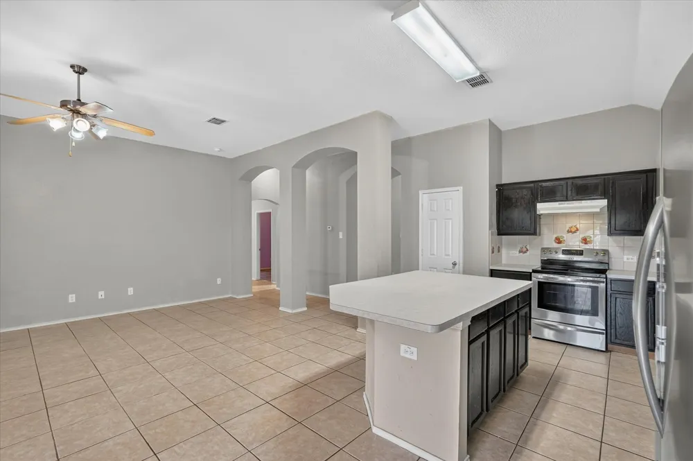 419 Red Sage Lane Duncanville, TX 75137