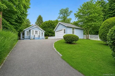 208 Vineyard Road