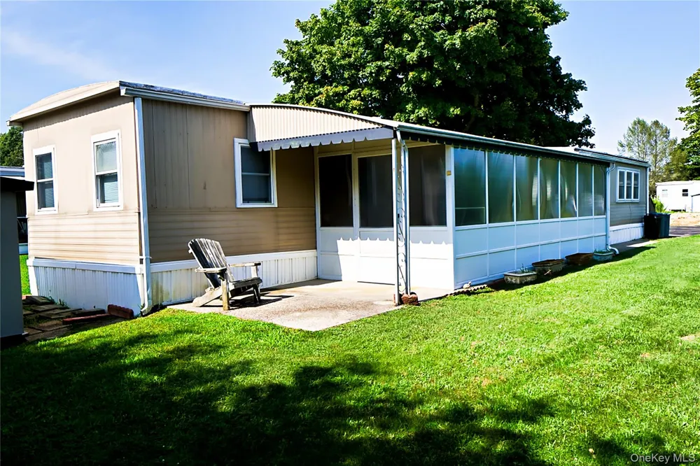 703 Fresh Pond Avenue #55 Calverton, NY 11933